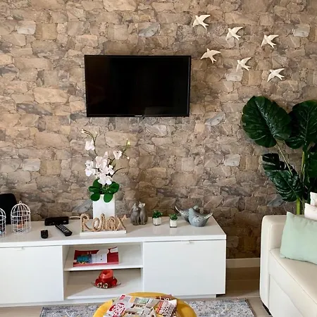 Holiday home Casa Do Milhafre - Villaverde Azores