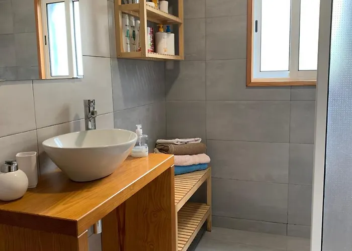 בית נופש Casa Do Milhafre - Villaverde Azores *